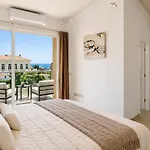 فيلة Sol - Tenerife أذيخي